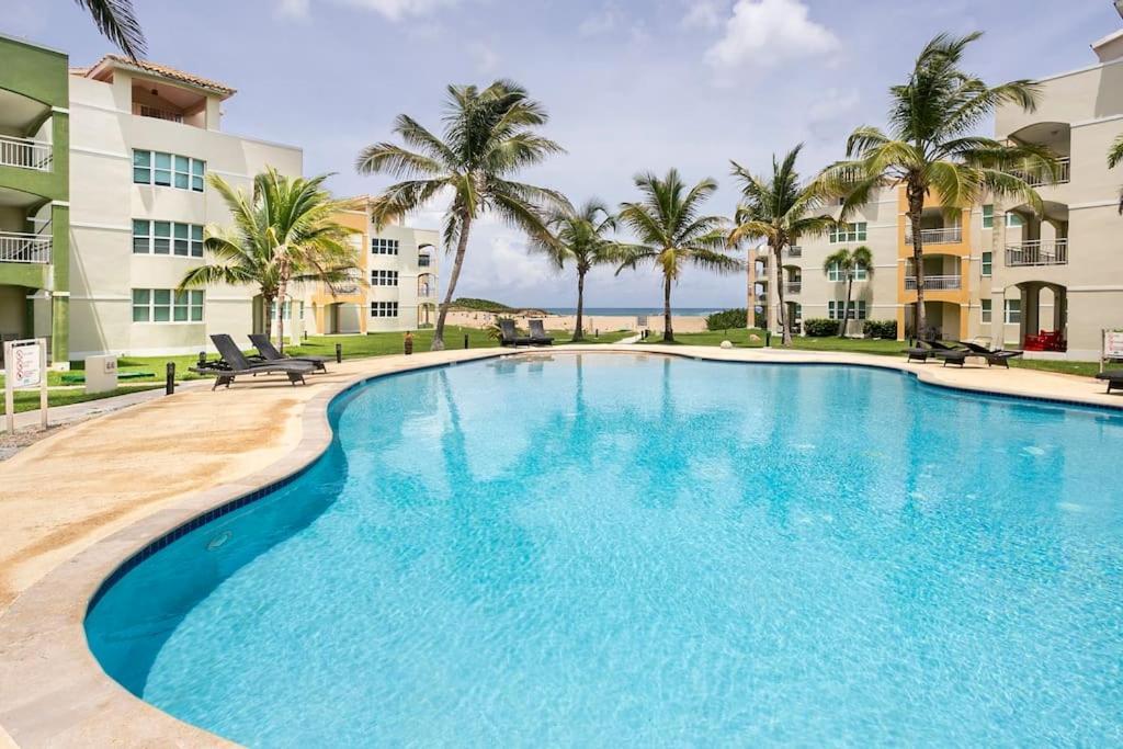 Paradise Coast Pr - Penthouse Apartment Isabela Bagian luar foto